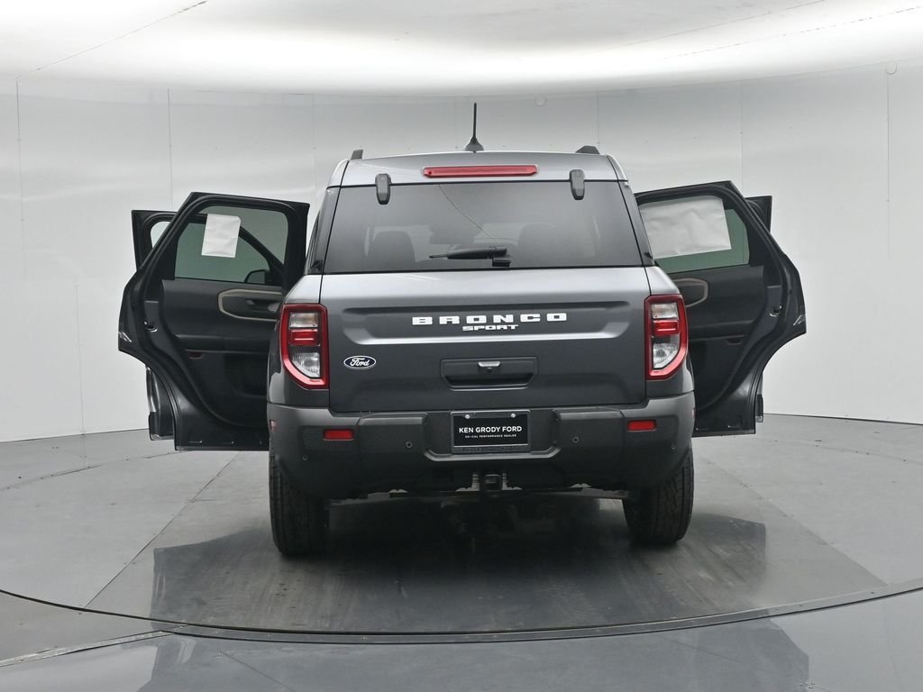 New 2026 Carbonized Gray Metallic Ford Big Bend image 32