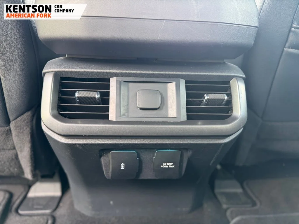 Used 2024 White Ford XLT image 31