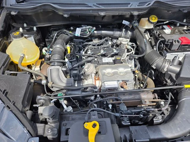 Used 2021 Black Ford SE image 22