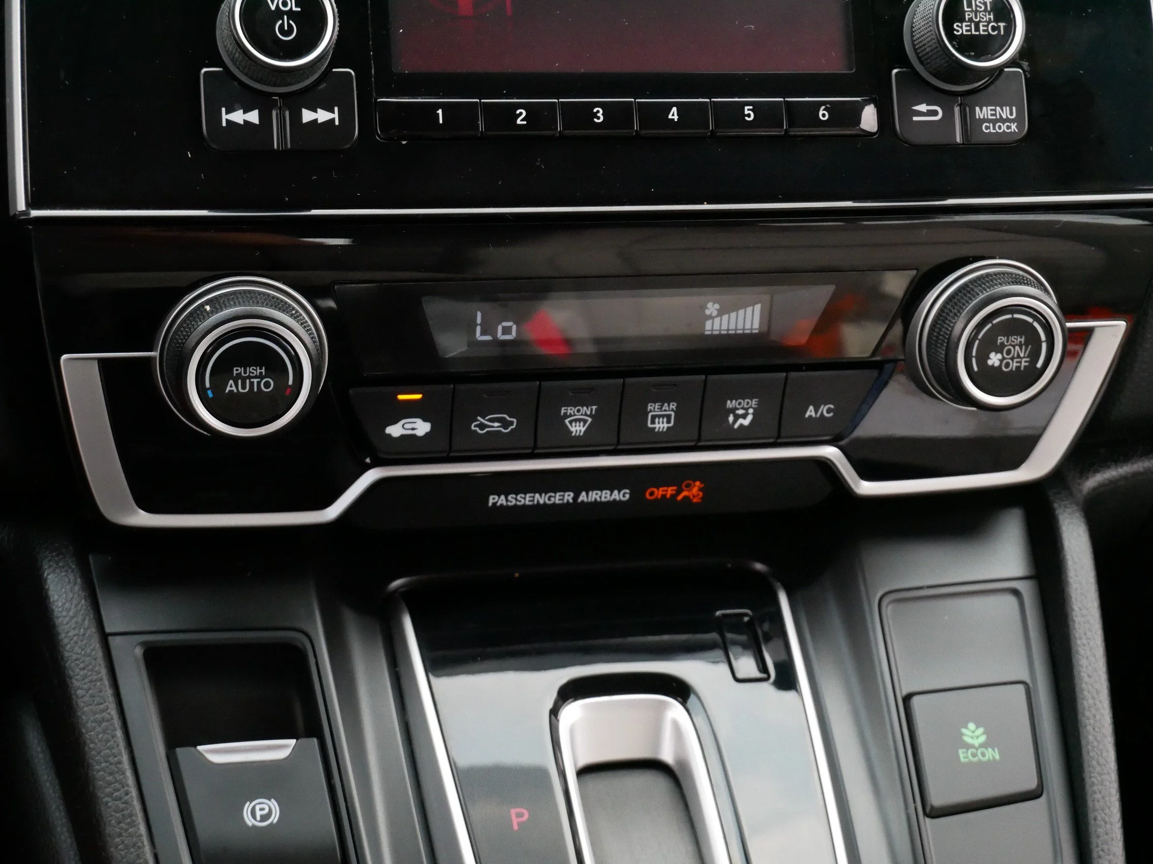 2019 Honda CR-V LX - Photo 23