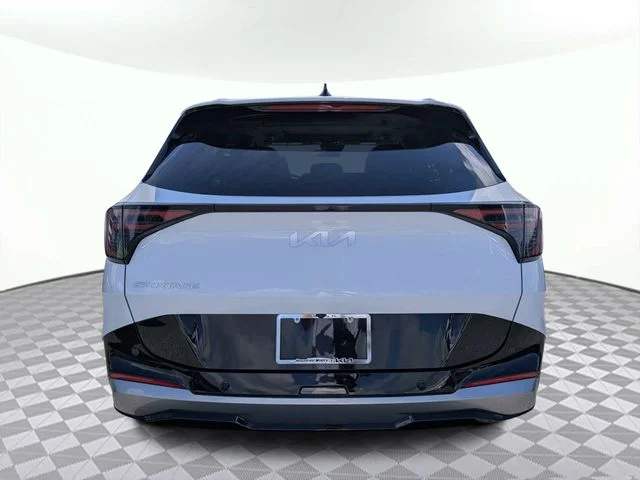 Used 2026 White Kia SX-Prestige image 4