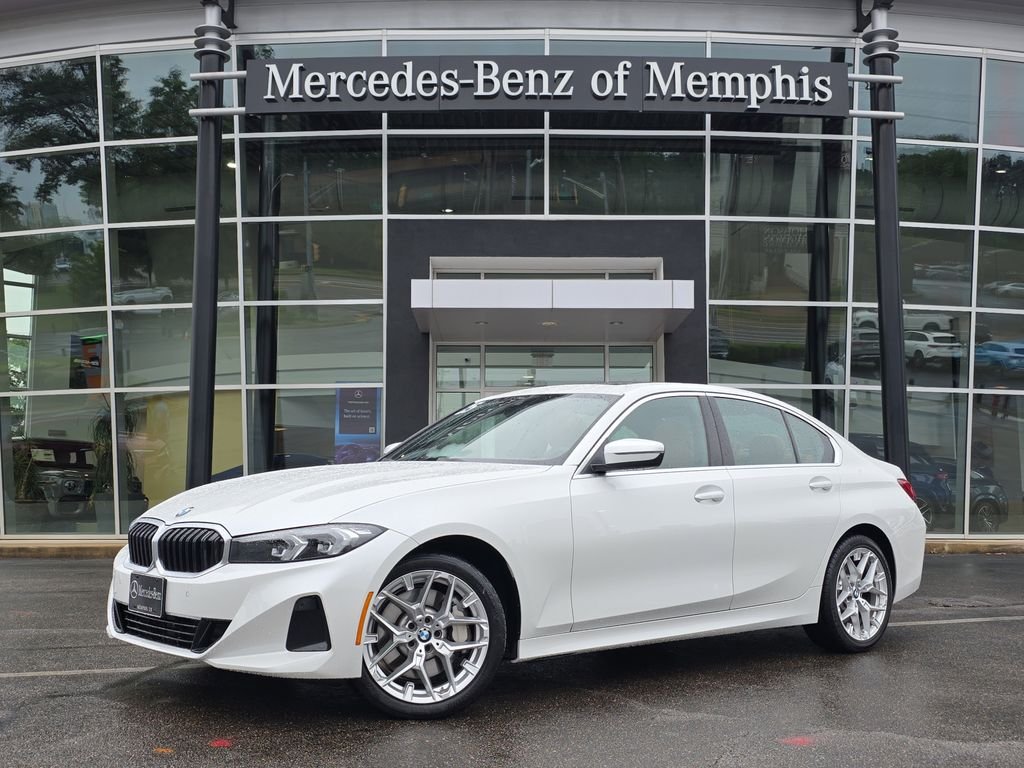 2025 BMW 3 Series 330i xDrive Sedan's photo