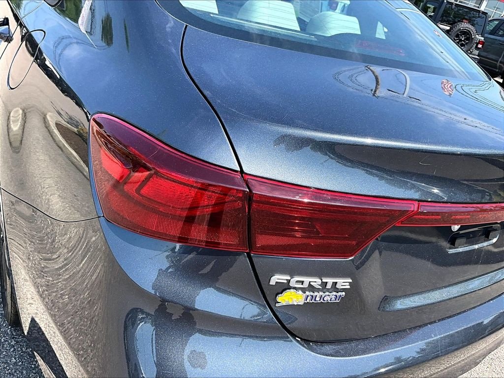 Used 2023 Gray Kia LXS image 31