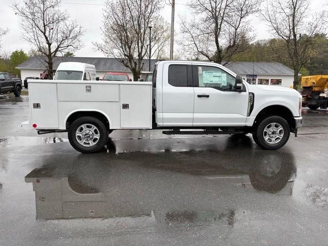 2026 Ford F-350SD — photo 26