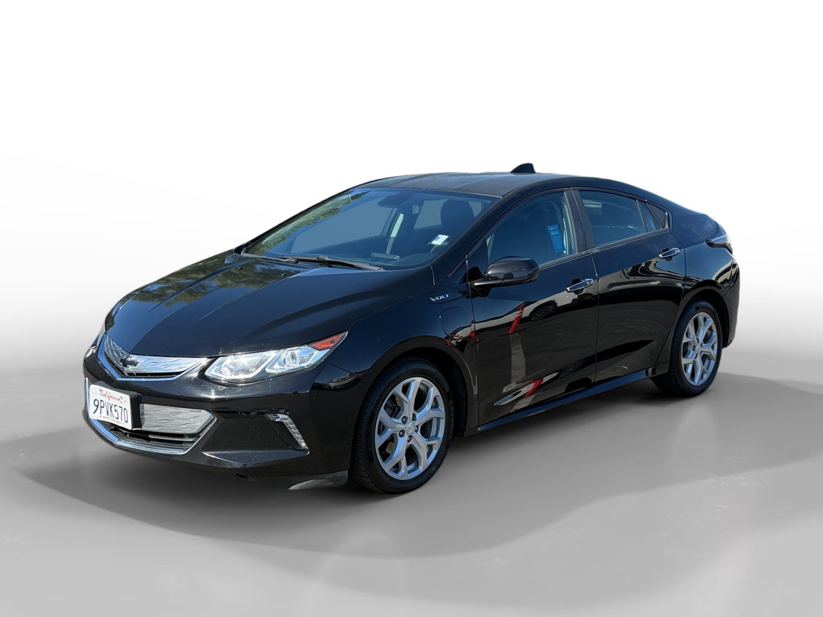 Used 2017 Black Metallic Chevrolet LT image 1