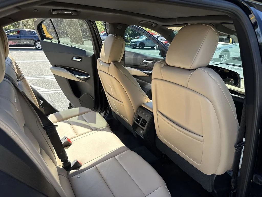 Used 2024 Stellar Black Metallic Cadillac Premium Luxury image 33