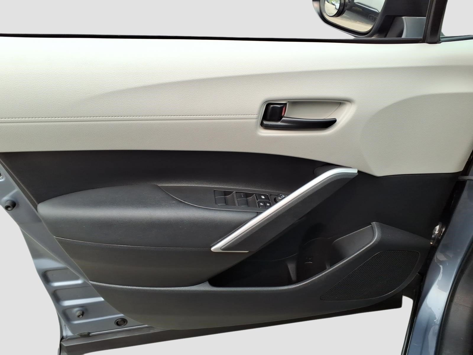 Used 2022 Celestite 1k3 Toyota LE image 15