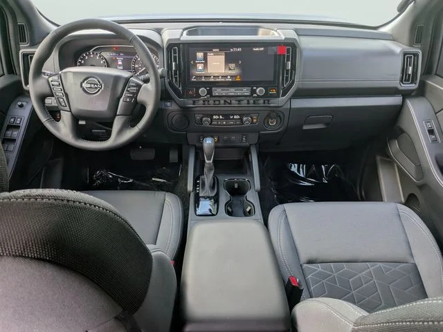 New 2026 Boulder Gray Pearl Nissan Crew Cab SV image 10