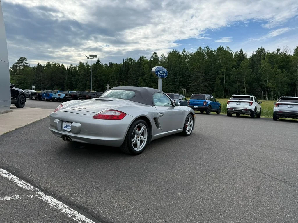 Used 2005 Silver Porsche S image 3