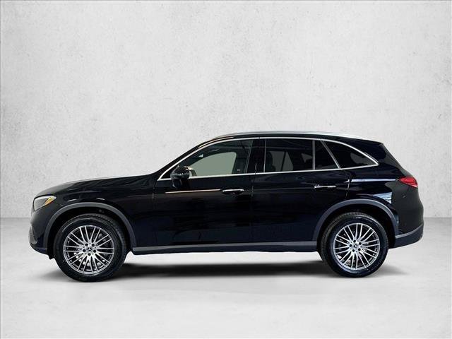 New 2026 Black Mercedes-Benz GLC 300 image 38