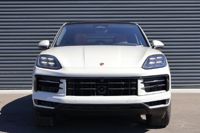 Used 2026 Chalk Porsche S image 6