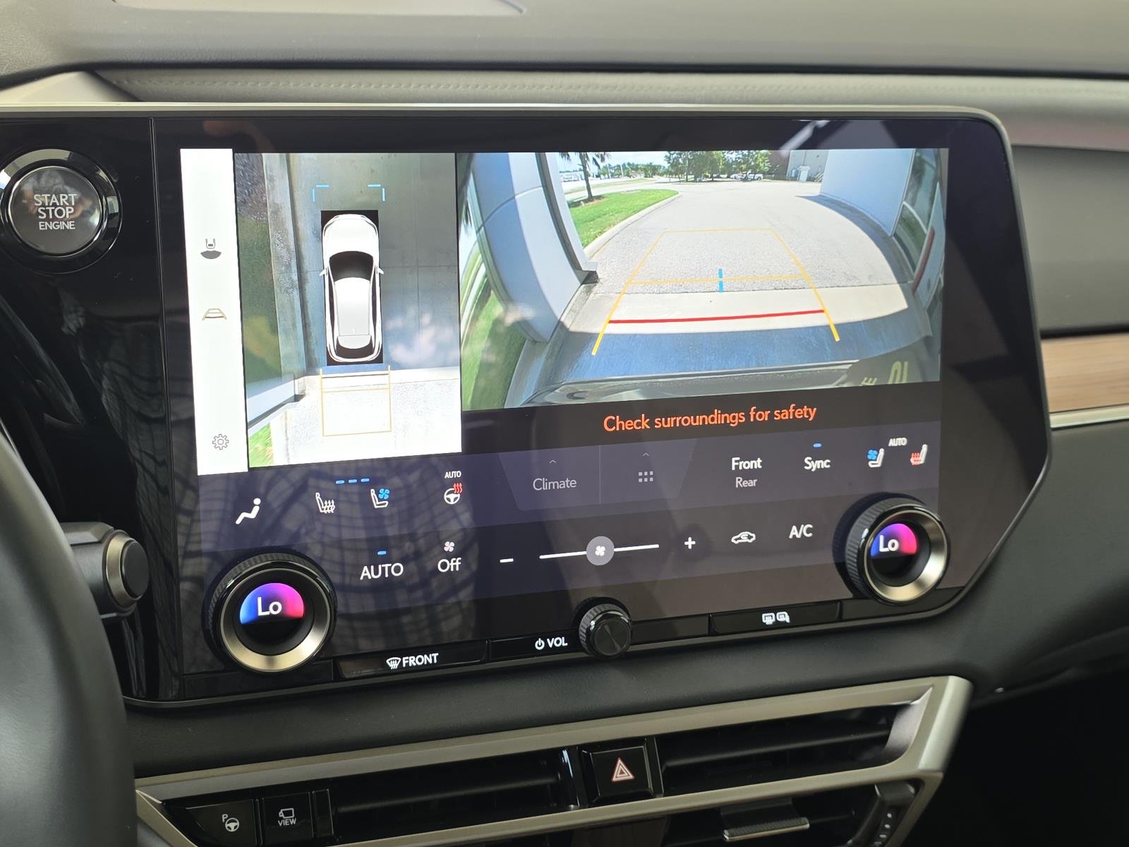 2024 Lexus RX 350 - Photo 17