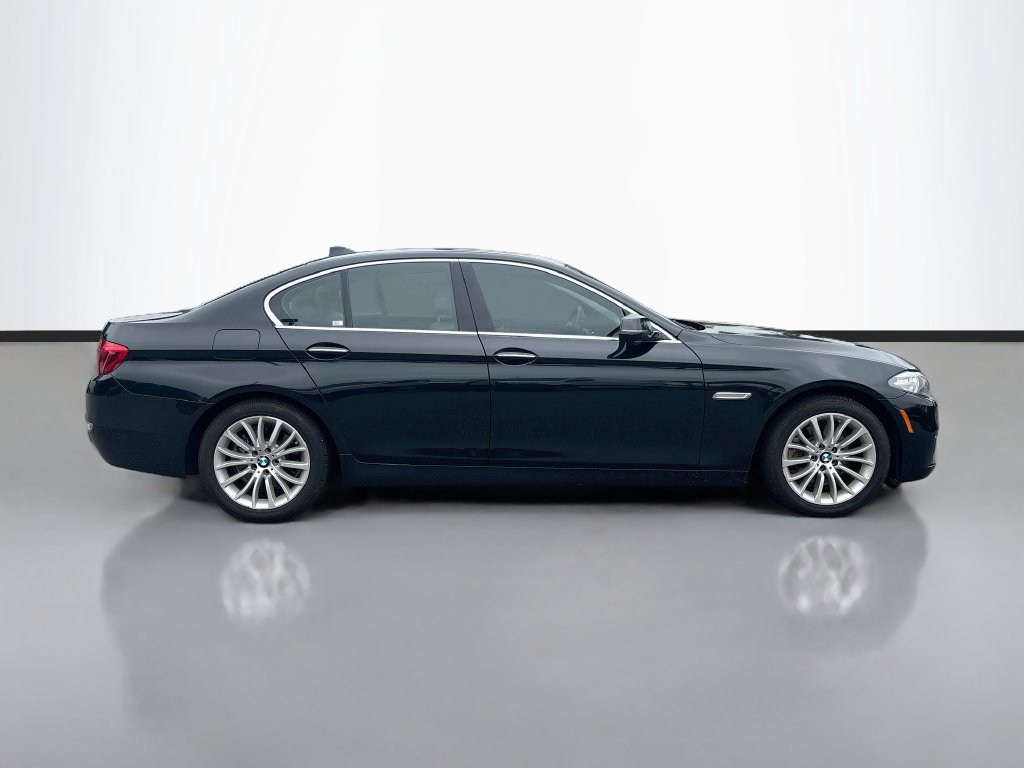 Used 2015 BMW 5 Series 528i with VIN WBA5A7C58FD627420 for sale in Summerville, SC