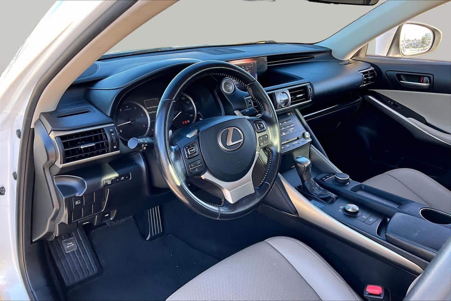 Used 2017 Eminent White Pearl Lexus  image 16