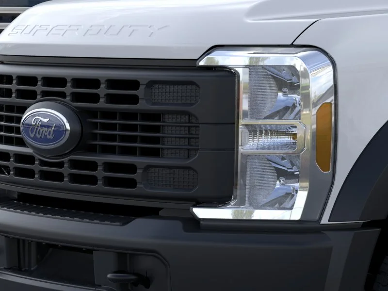 New 2026 Oxford White Ford F-550® XL image 17