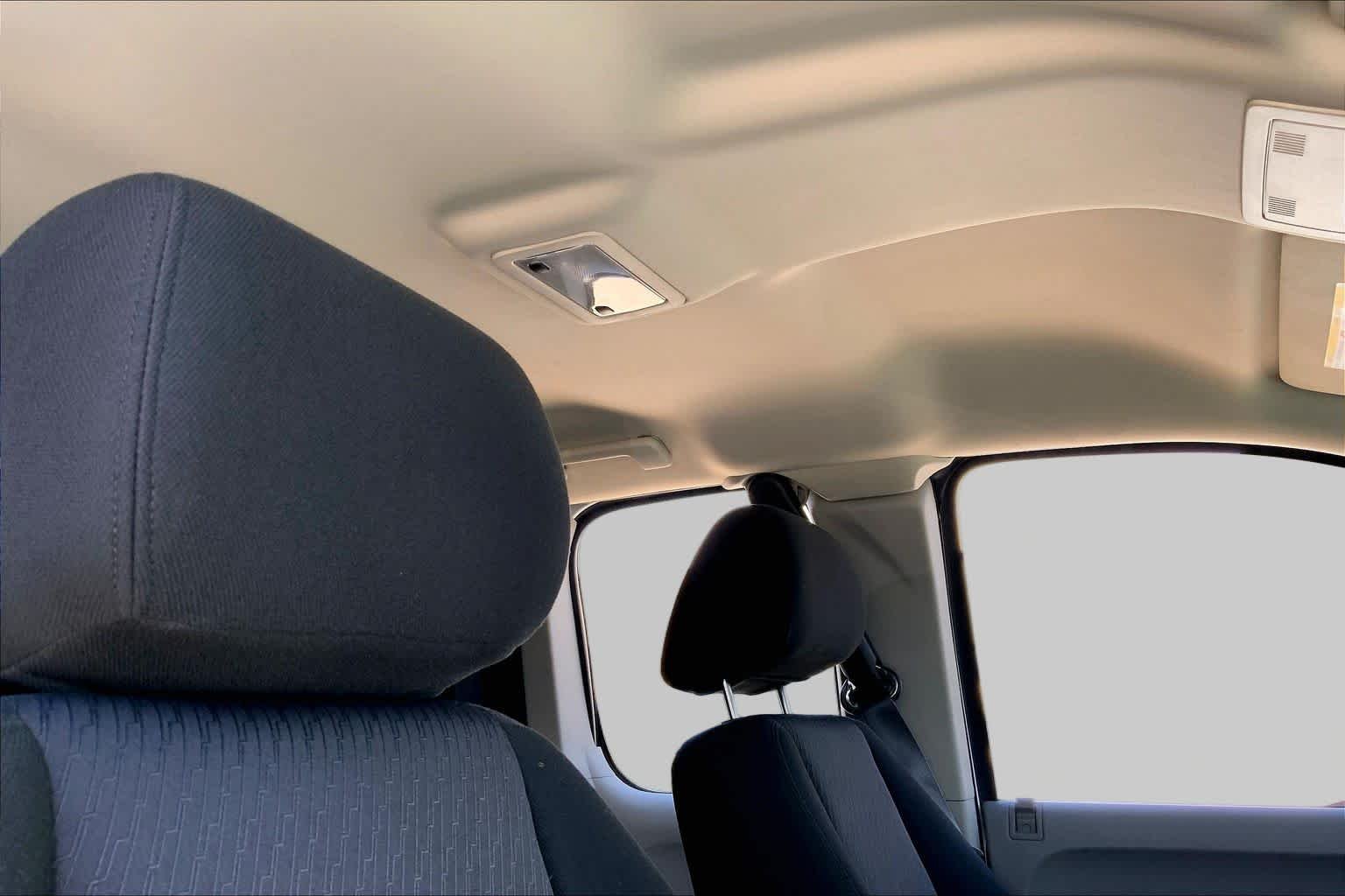 Used 2013 Summit White Chevrolet Work Truck image 13