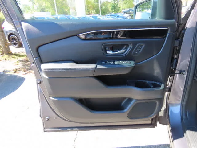 Certified Used 2023 Modern Steel Metallic Honda Touring image 19