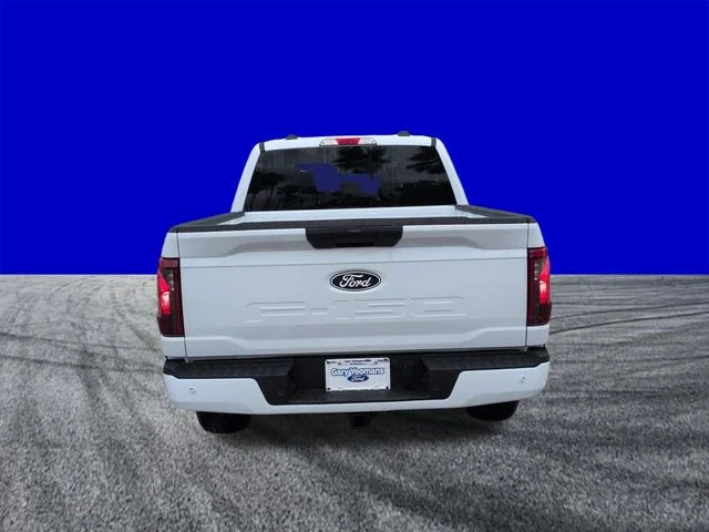 New 2026 White Ford XLT image 5
