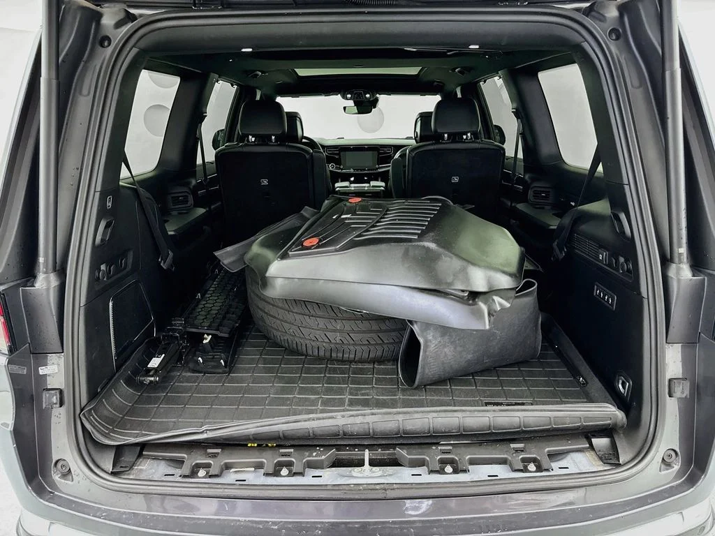 Used 2022 Gray Jeep Series III image 27
