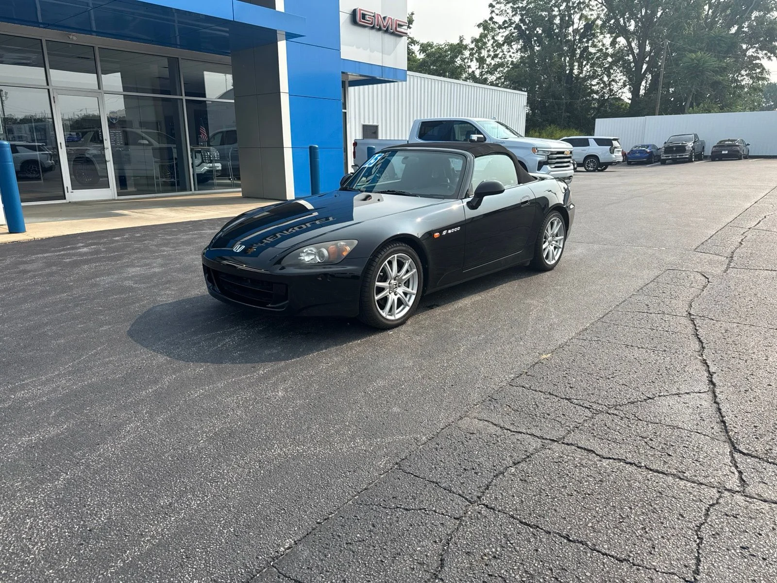 Used 2005  Honda Base image 2