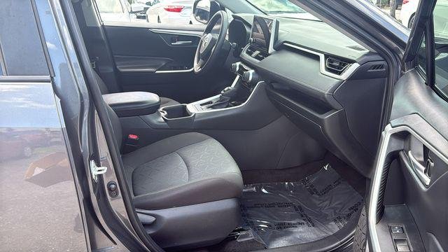 Certified Used 2023 MAGNETIC GRAY MET. Toyota  image 13