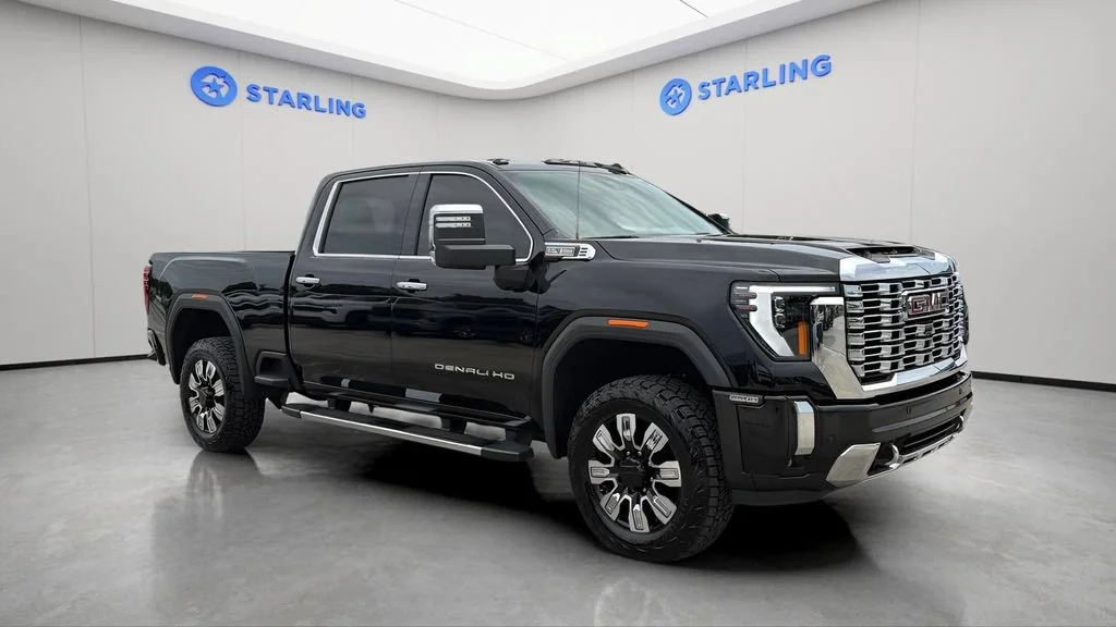 Used 2024 Onyx Black GMC Denali image 13