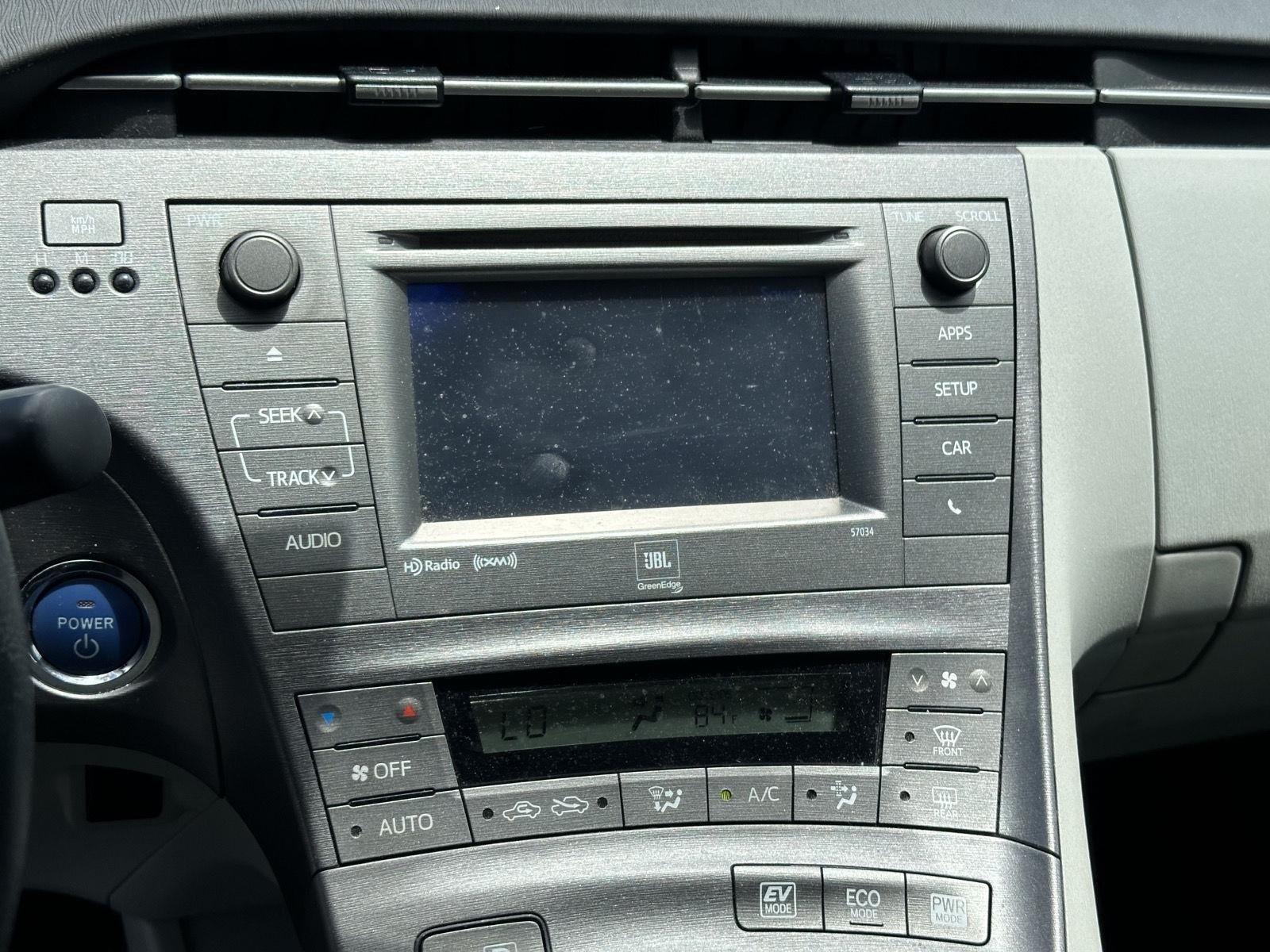 Used 2013 Blizzard Pearl Toyota Five image 11
