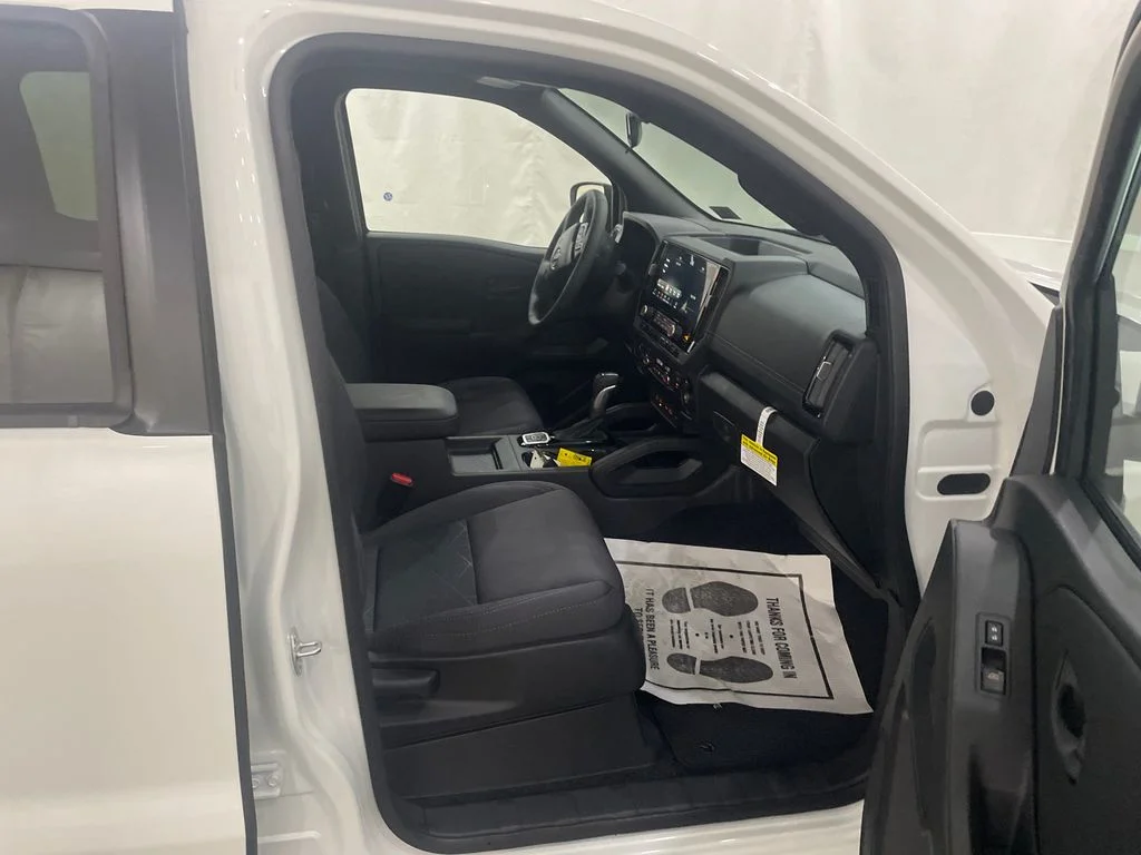 New 2026 Glacier White Nissan Crew Cab SV image 21