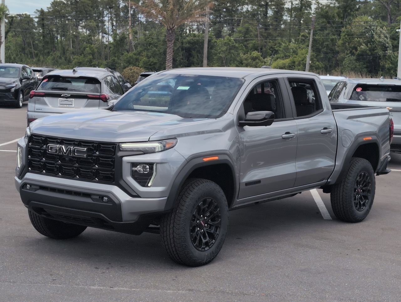 New 2026 Sterling Metallic GMC Elevation image 4