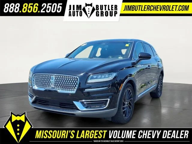 Used 2019  Lincoln Reserve image 1