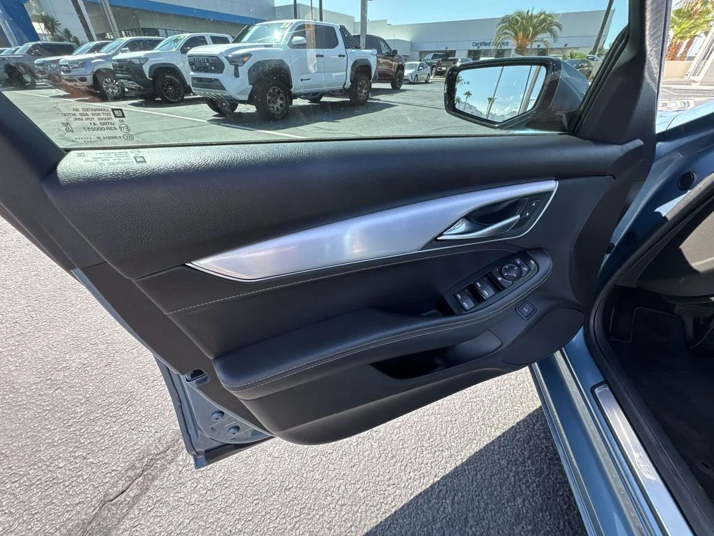 Used 2023 Black Cadillac Luxury image 22
