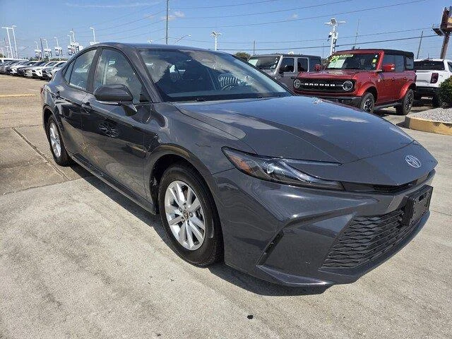 Used 2025 BLACK Toyota LE image 7