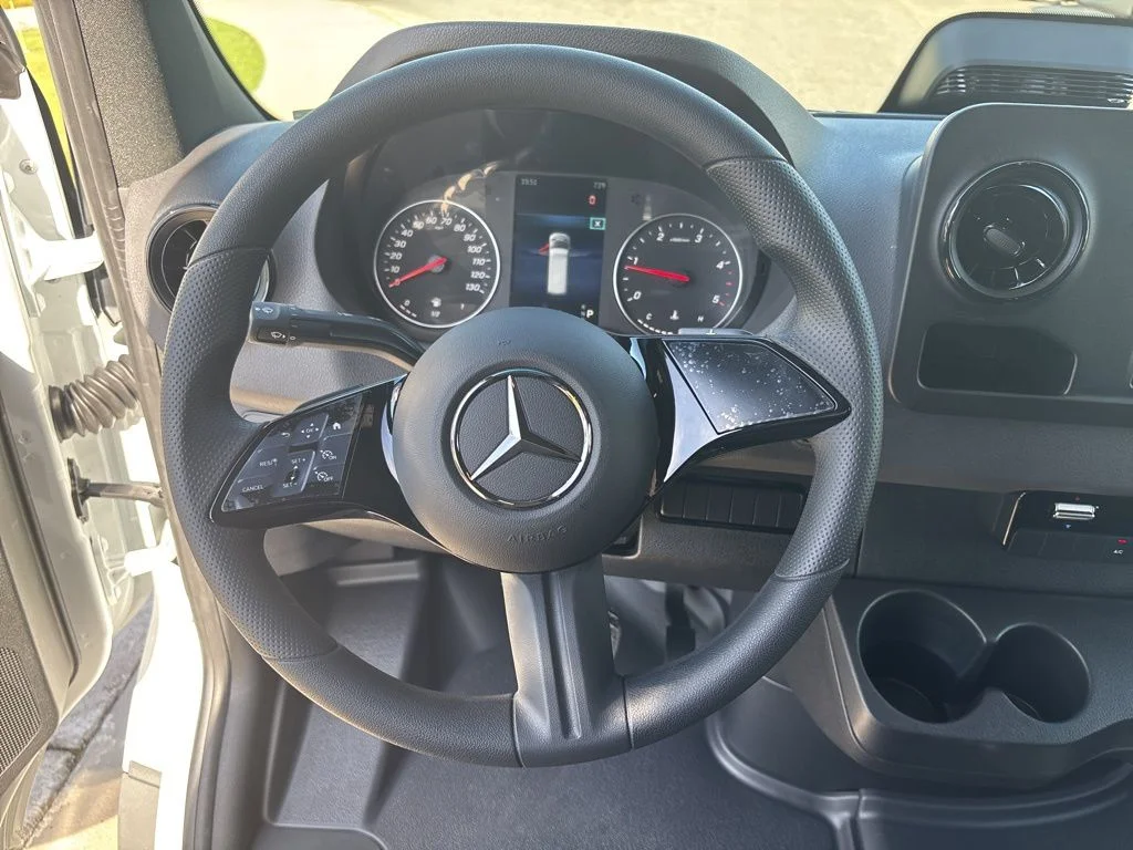 New 2026 Arctic White Mercedes-Benz w/ Ranger Contractor PKG image 32
