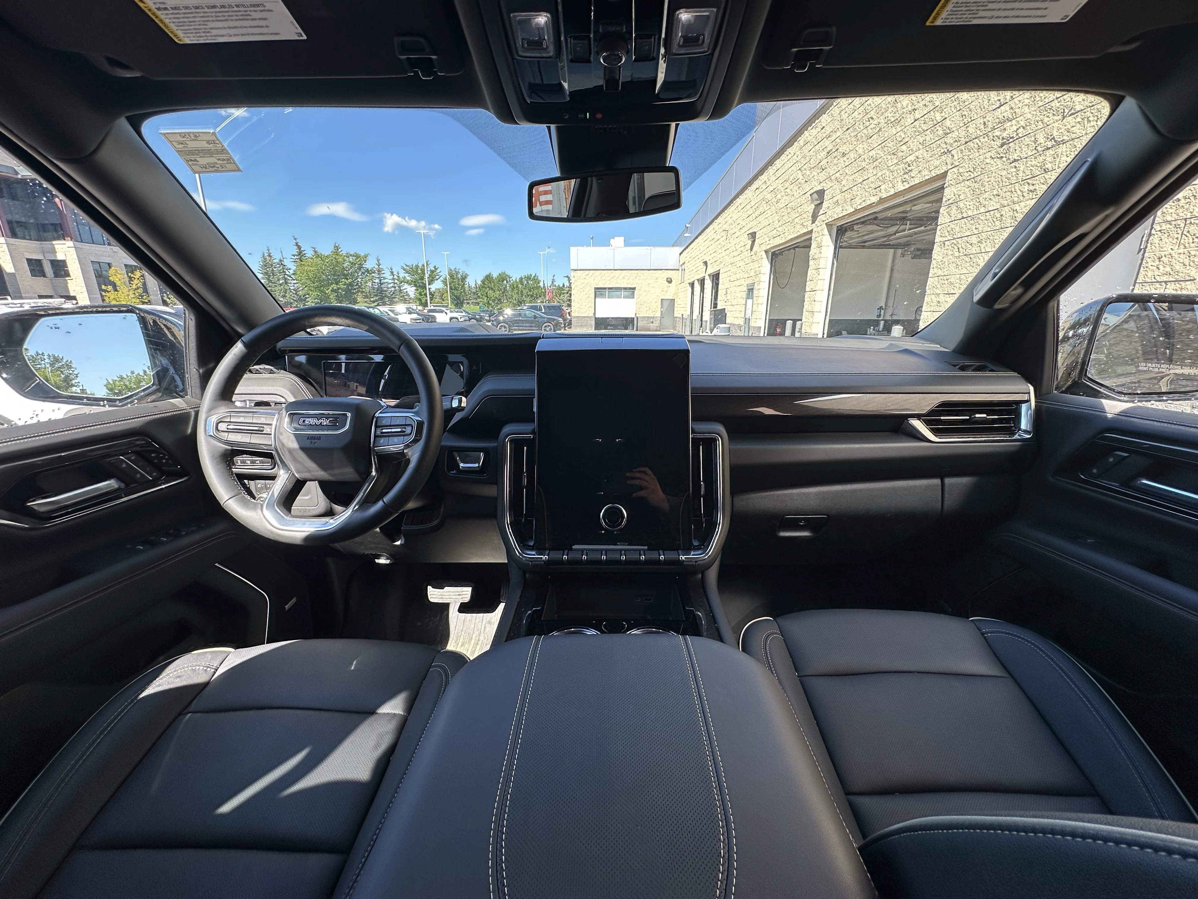 New 2026 Onyx Black GMC Elevation image 17