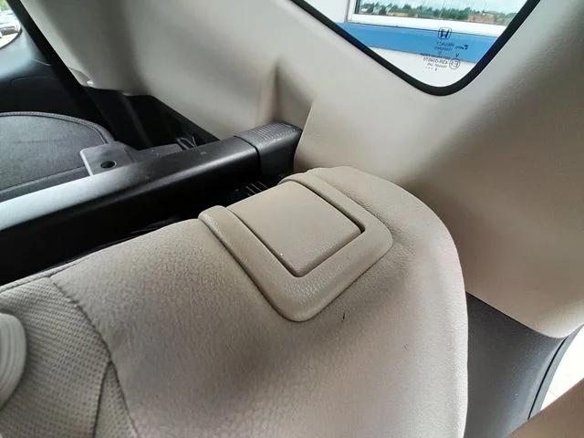 Used 2020  Honda EX image 46