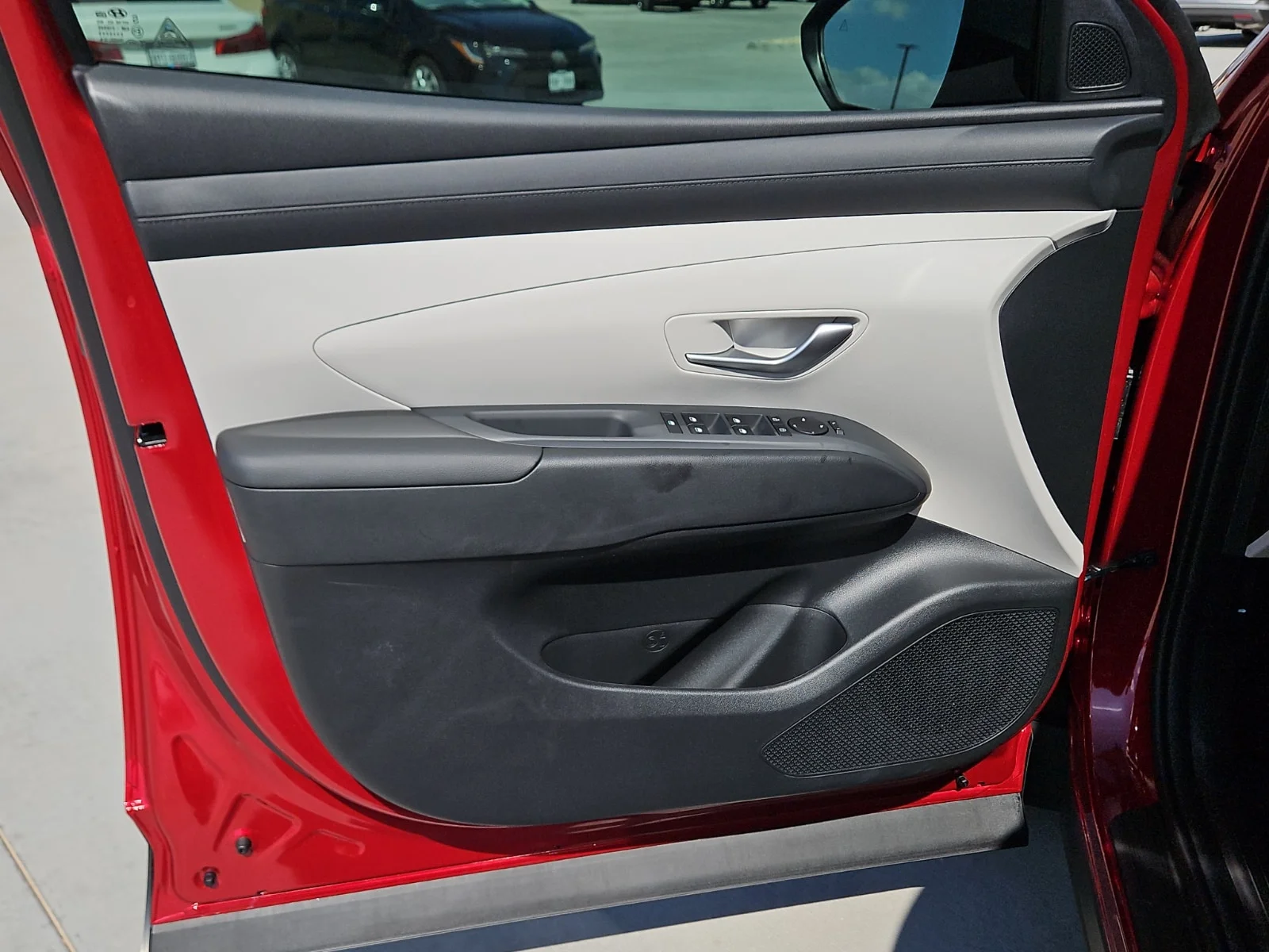 New 2026 Ultimate Red Hyundai SE 4dr Front-Wheel Drive image 12