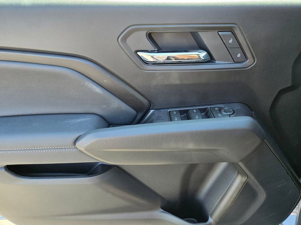 New 2026 Sterling Metallic GMC Elevation image 8