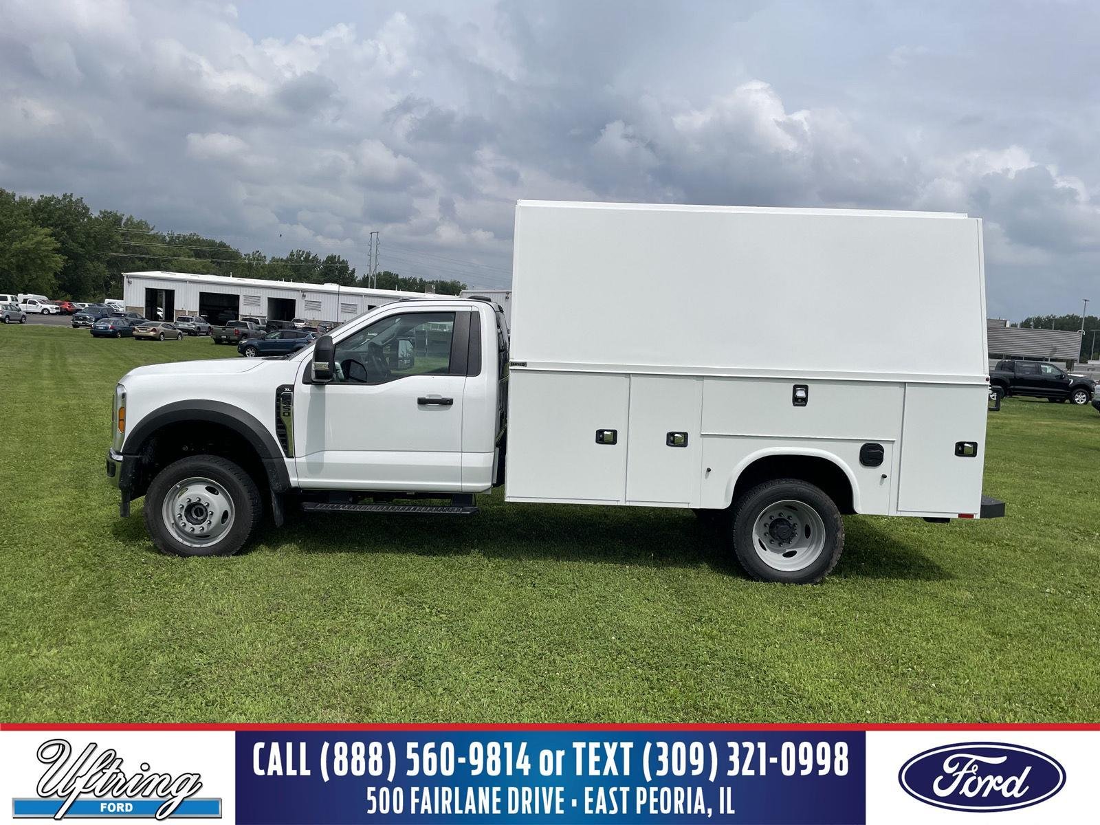 New 2026 Oxford White Ford F-450® XL image 1