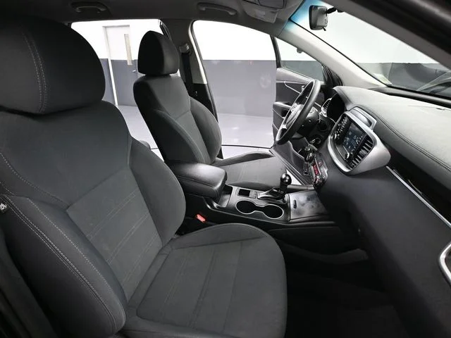 2019 Kia Sorento LX - Photo 44