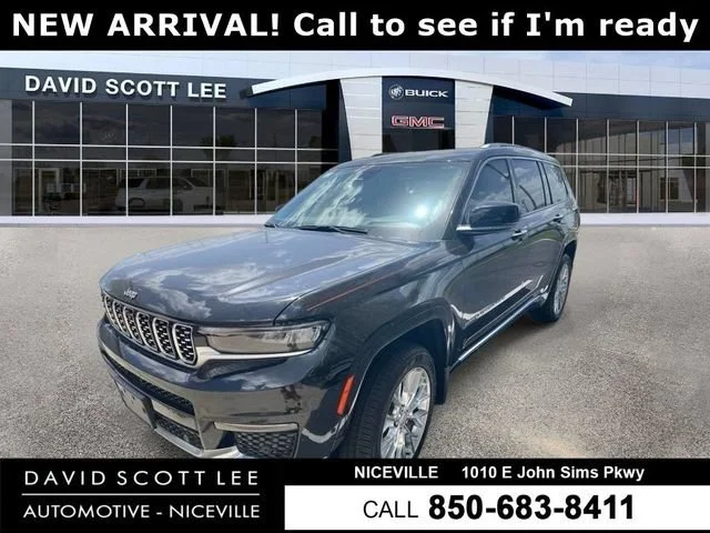 Used 2021 Diamond Black Crystal Pearlcoat Jeep Summit image 1