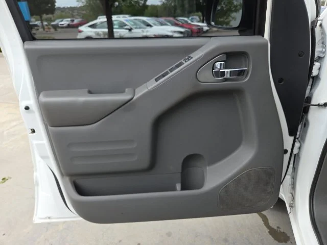 Used 2017 White Nissan SV image 14
