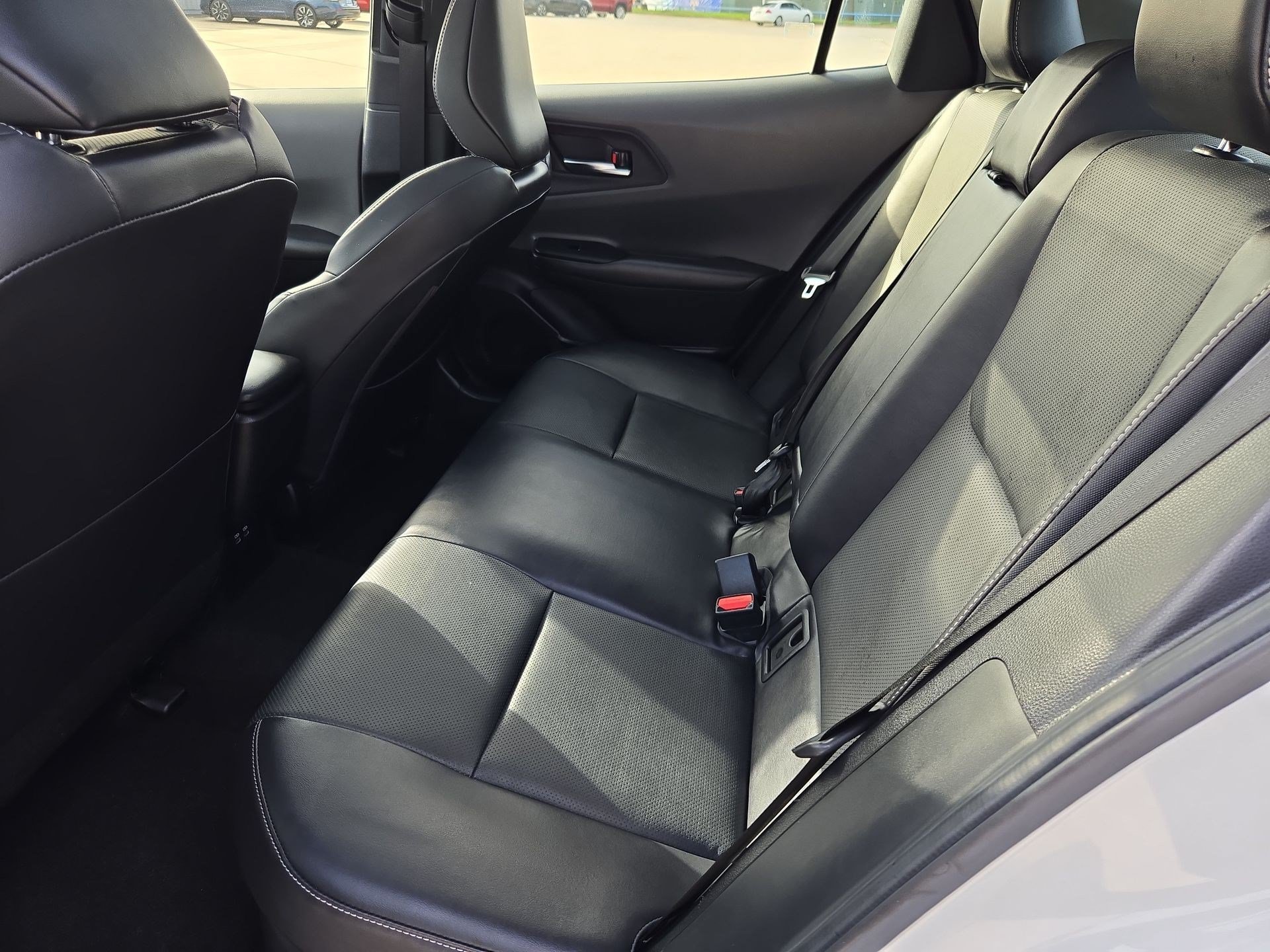 Used 2024 Pearl Toyota XLE image 27