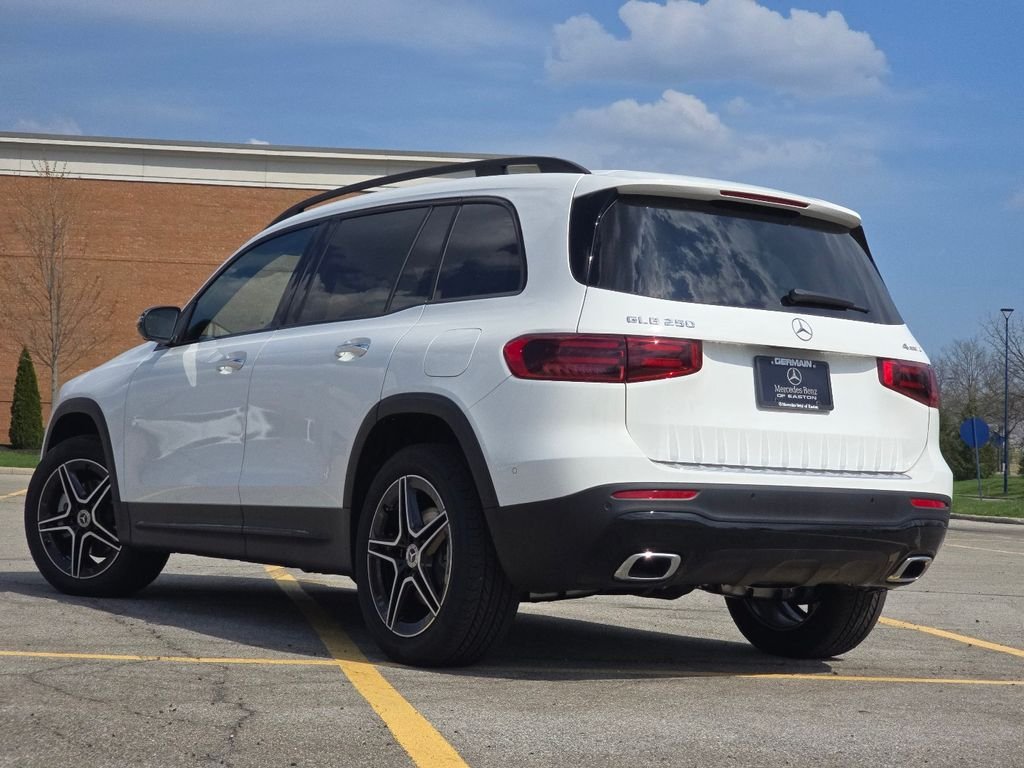 New 2026 Polar White Mercedes-Benz GLB 250 image 14