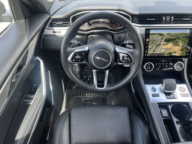 Used 2026  Jaguar P400 R-Dynamic S image 16