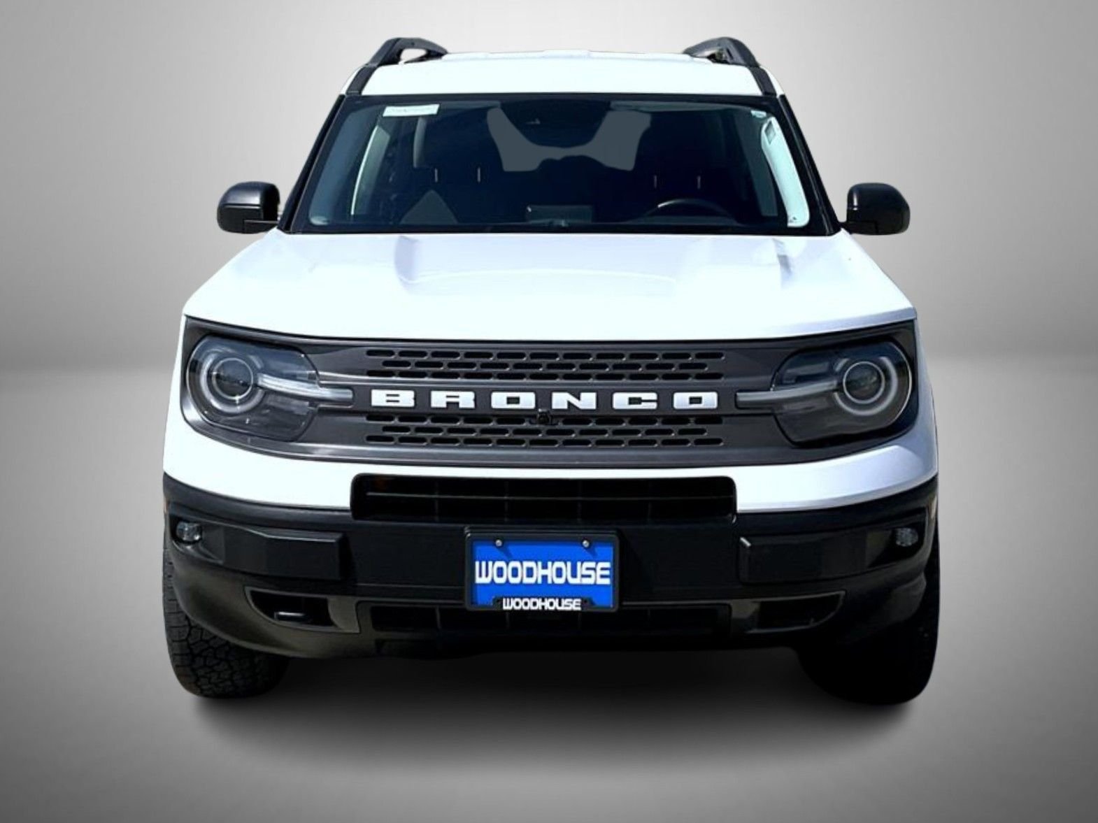 Used 2023 White Ford Badlands image 2