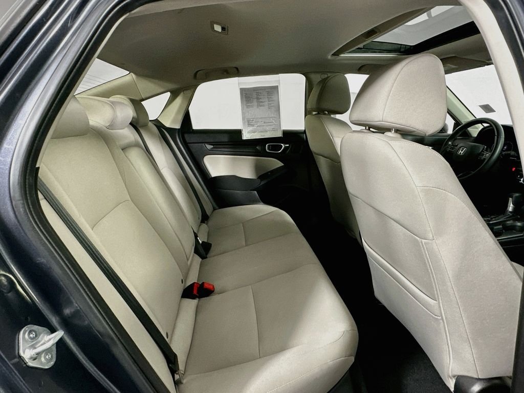 Used 2022  Honda EX image 27