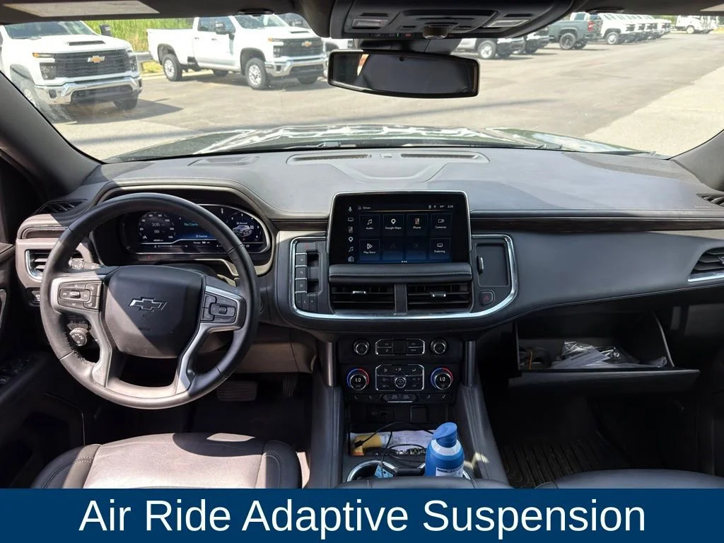 Used 2024 Black Chevrolet Z71 image 19