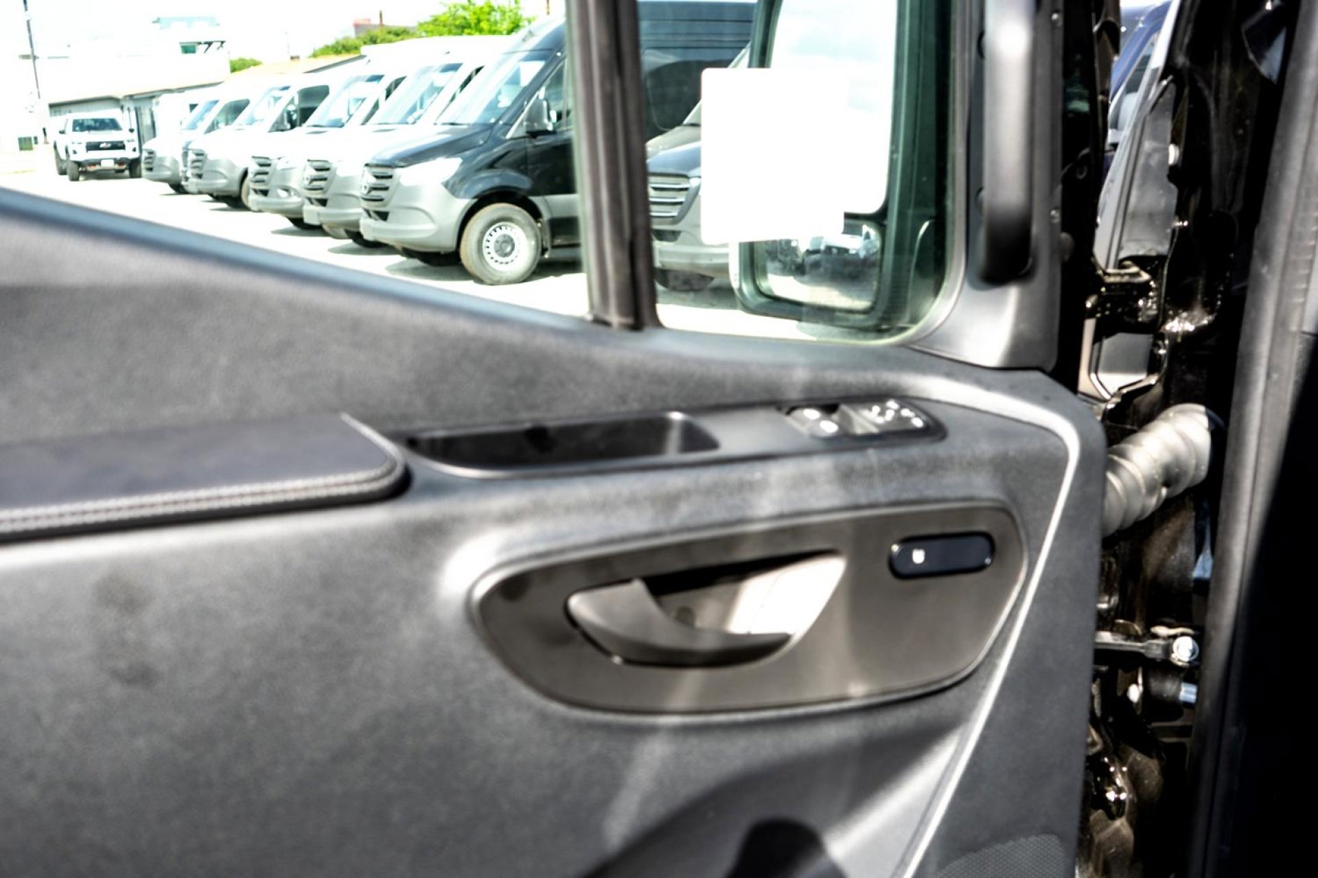 2025 Mercedes-Benz Sprinter Passenger Van Base - Photo 14