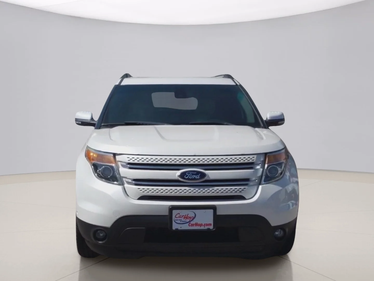 Used 2013 White Ford LIMITED image 8