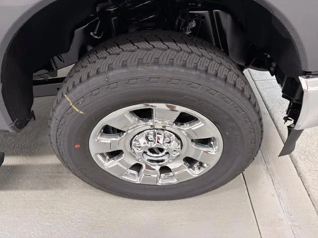 New 2026 Carbonized Gray Metallic Ford F-250® Lariat® image 23